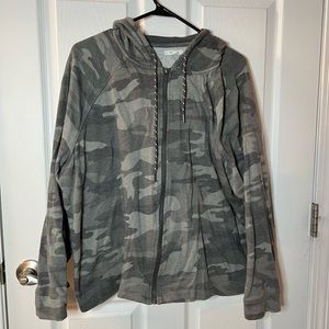 Maurice’s Gray Camouflage Full Zip Hoodie 1X